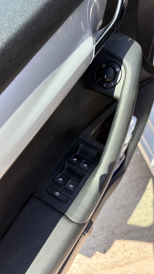 SKODA Octavia 2015 — imagine 4