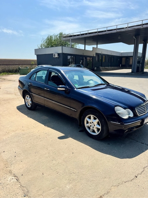 De vanzare Mercedes C180 benzina