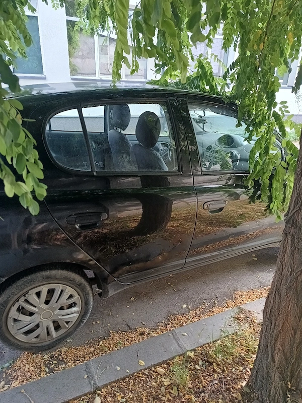 TOYOTA Yaris 1999 — imagine 4