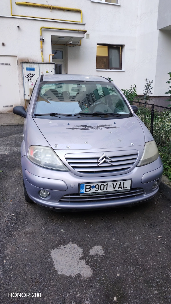 Vând Citroen C3