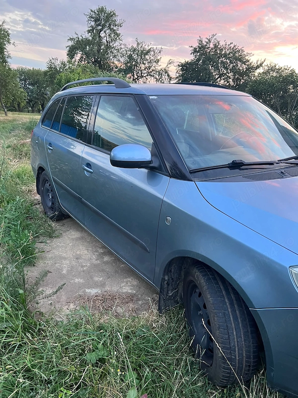 SKODA Fabia 2009 — imagine 3