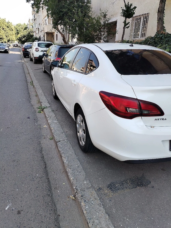 OPEL Astra 2015 — imagine 4