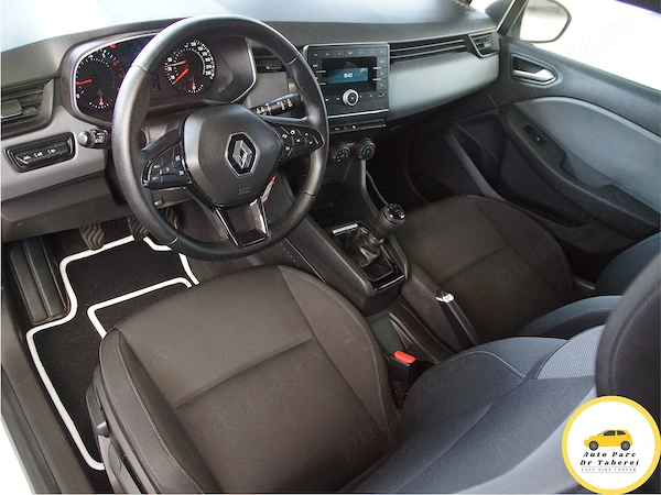 RENAULT Clio 2022 — imagine 30