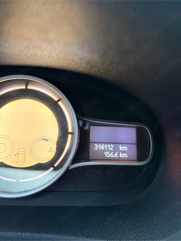 RENAULT Megane 2011 — imagine 4