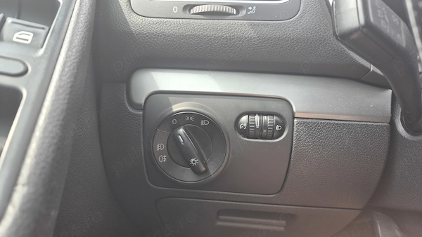 VOLKSWAGEN Golf 2011 — imagine 5
