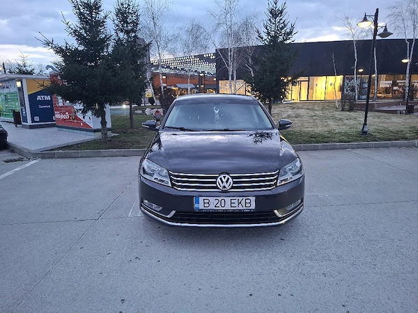 VOLKSWAGEN Passat 2012 — imagine 9