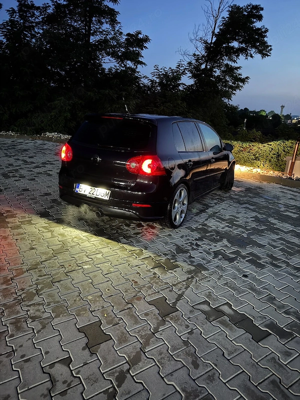 VOLKSWAGEN Golf 2006 — imagine 8