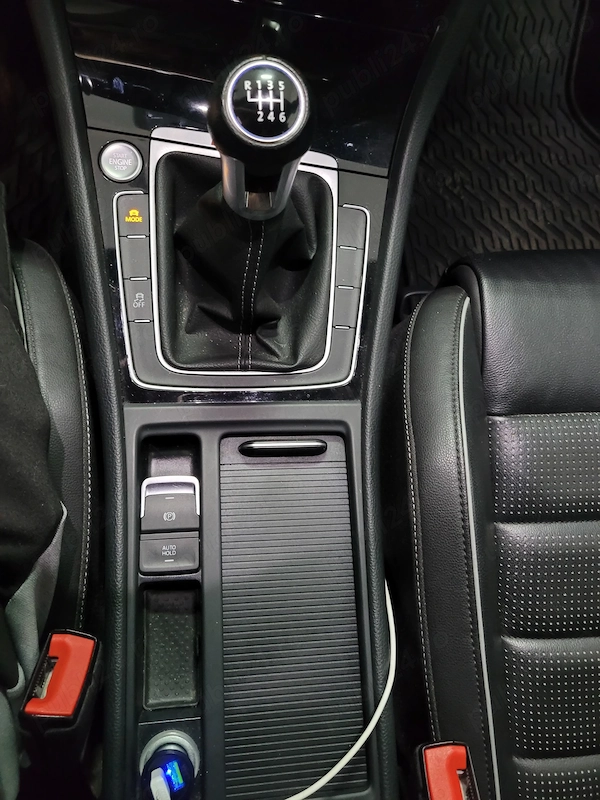VOLKSWAGEN Golf 2019 — imagine 7