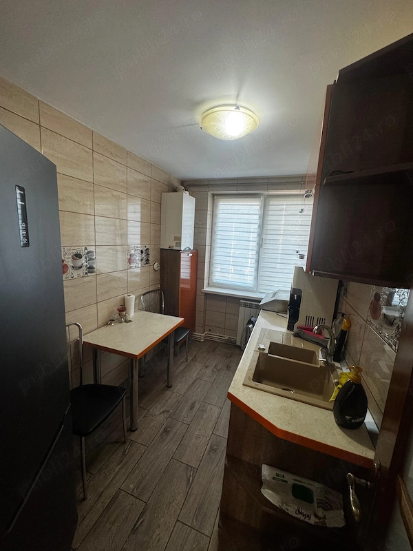 Apartament închiriat — fotografia 3