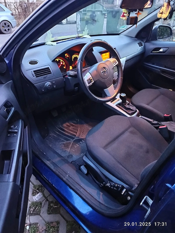 OPEL Astra 2010 — imagine 3