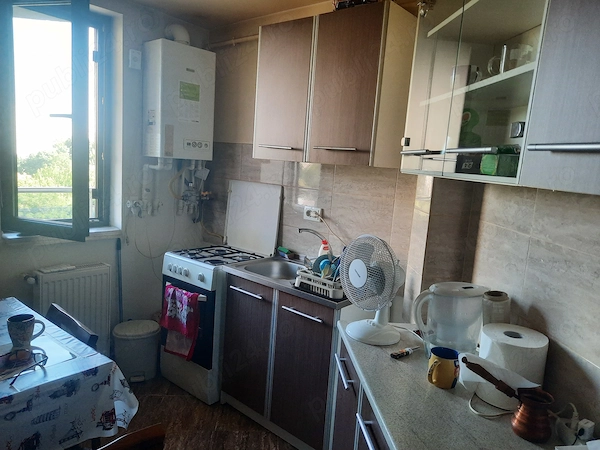 inchiriez garsonioera bloc nou, zona Berceni, aproape de metrou — fotografia 3