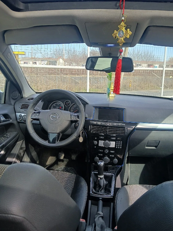 OPEL Astra 2009 — imagine 4