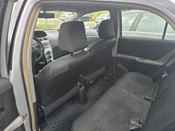 TOYOTA Yaris 2007 — imagine 2