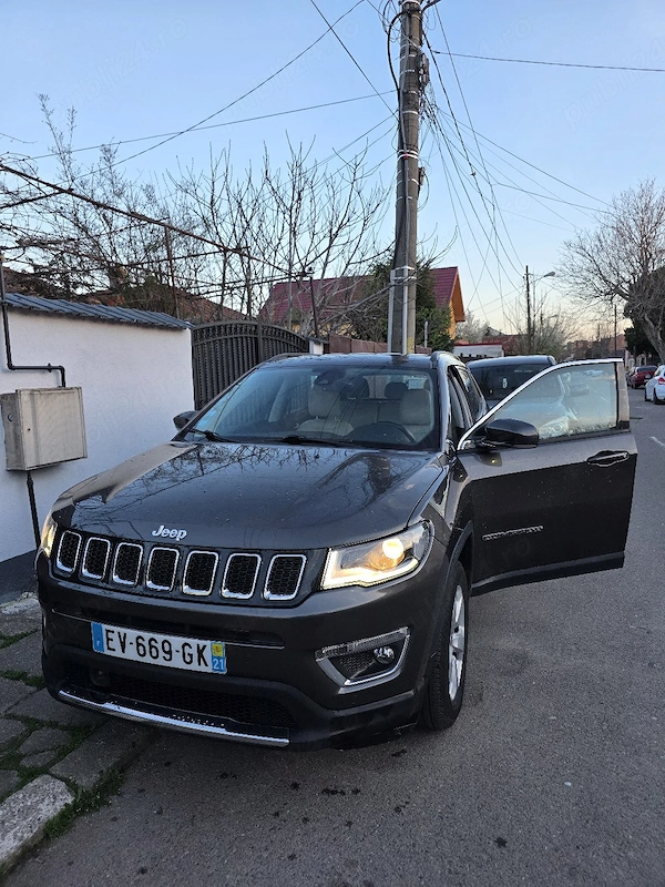 JEEP Compass 2018 — imagine 2