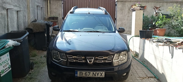Vând Duster 2x4 , albastru,diesel ,an 2015