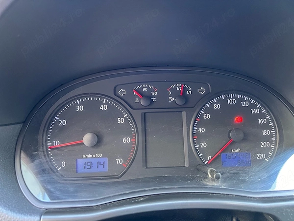 VOLKSWAGEN Polo 2007 — imagine 3