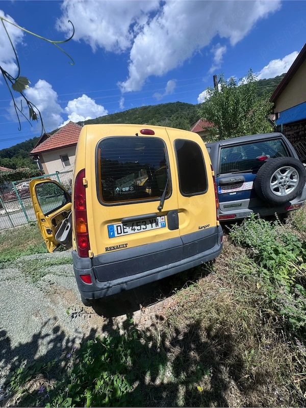 RENAULT Kangoo
