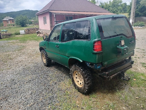 NISSAN Terrano 2000 — imagine 4