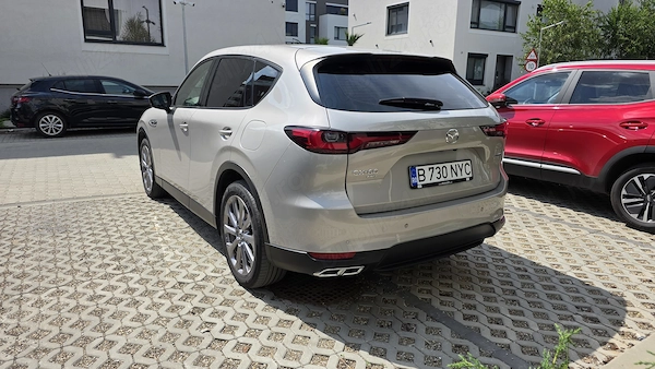 MAZDA Unknown Model 2023 — imagine 5
