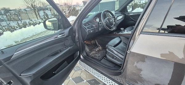 BMW M Series (Generic) 2011 — imagine 5