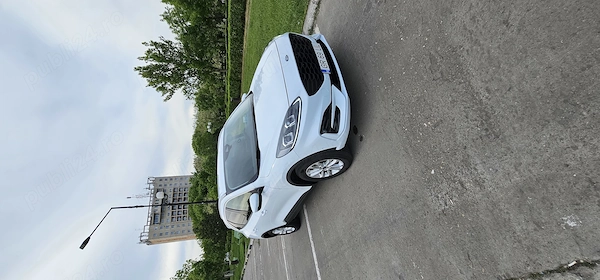 FORD Kuga 2021 — imagine 2