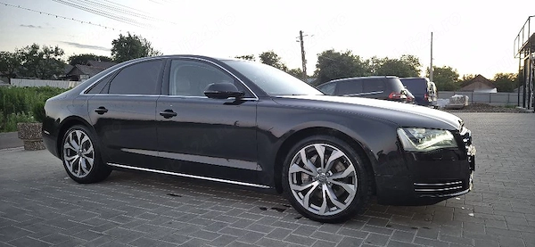 AUDI A8 2012 — imagine 2