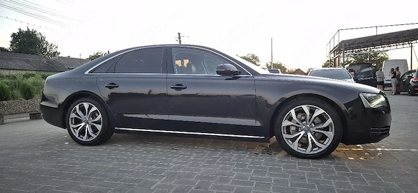 AUDI A8 2012 — imagine 9