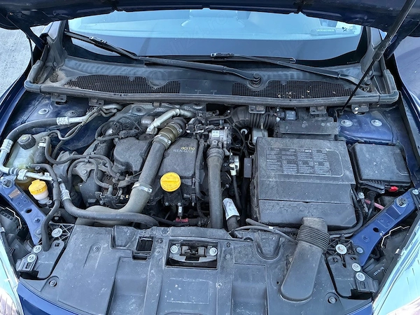 RENAULT Megane 2012 — imagine 2