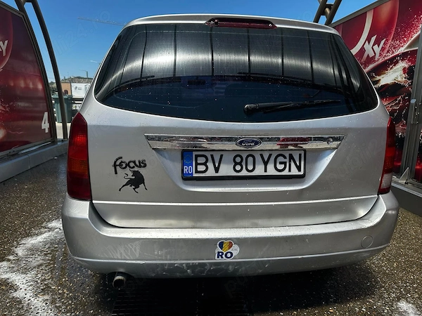 FORD Focus 2001 — imagine 4
