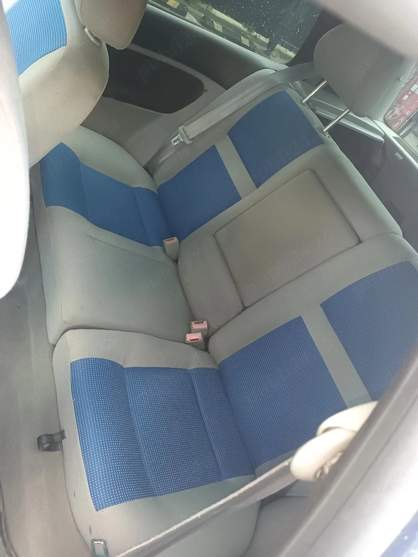 VOLKSWAGEN Golf 2003 — imagine 9