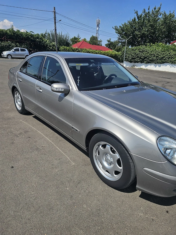 MERCEDES-BENZ E-Class 2004 — imagine 2