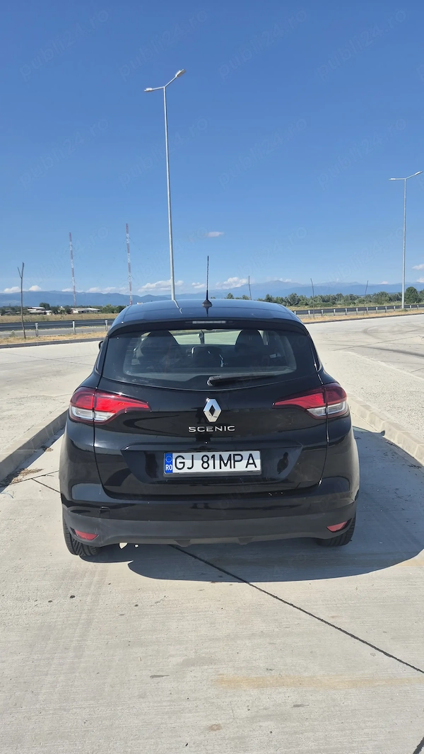 RENAULT Scenic 2019 — imagine 3