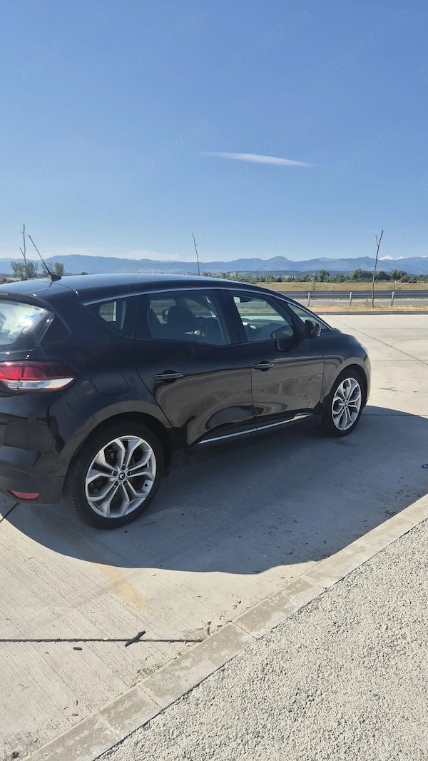 RENAULT Scenic 2019 — imagine 4