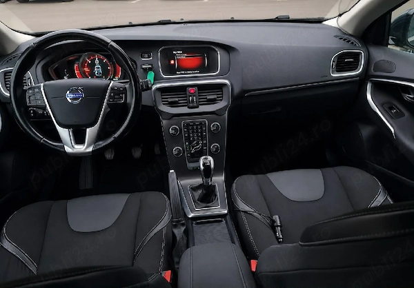 VOLVO V40 2014 — imagine 5