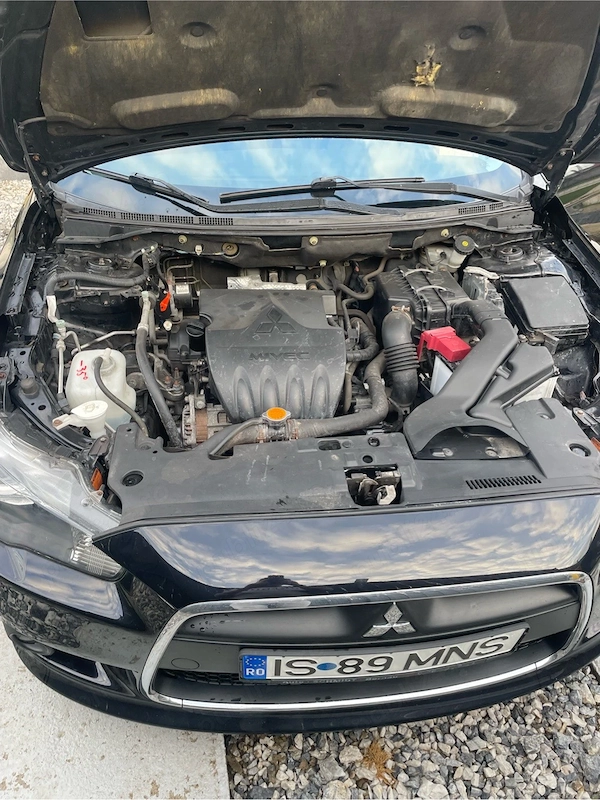 MITSUBISHI Lancer 2011 — imagine 3