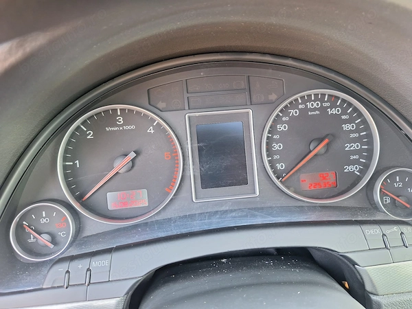AUDI A4 2003 — imagine 2