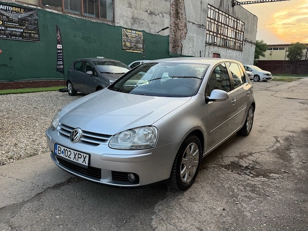 VOLKSWAGEN Golf 2008