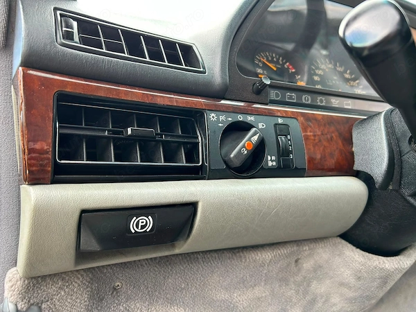MERCEDES-BENZ Unknown Model 1990 — imagine 19