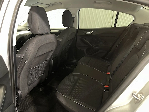 FORD Focus 2021 — imagine 11