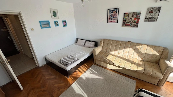 Vand garsoniera pajura — fotografia 1