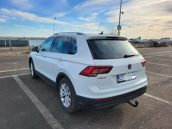 VOLKSWAGEN Tiguan 2020 — imagine 3