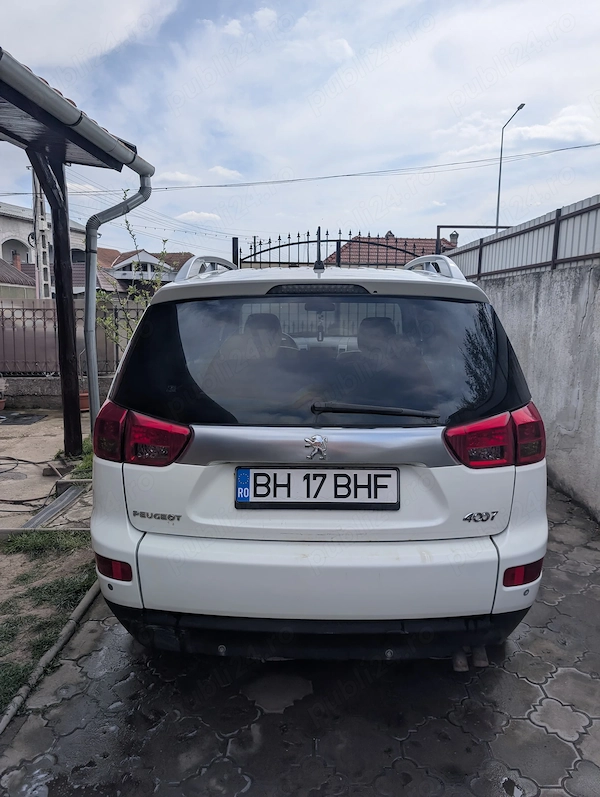 PEUGEOT 4007 2008 — imagine 2