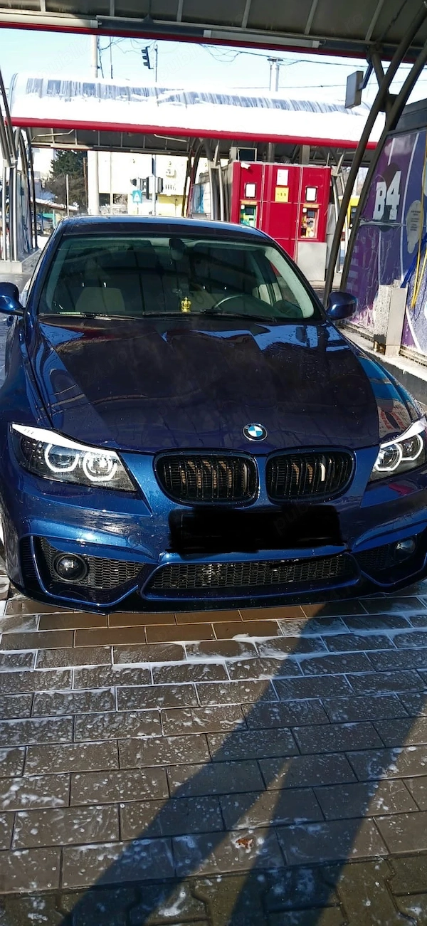 BMW 3 Series 2010 — imagine 9