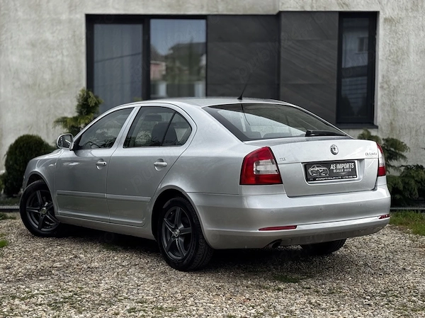 SKODA Octavia 2009 — imagine 4