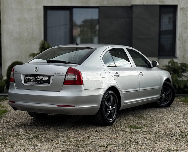 SKODA Octavia 2009 — imagine 6