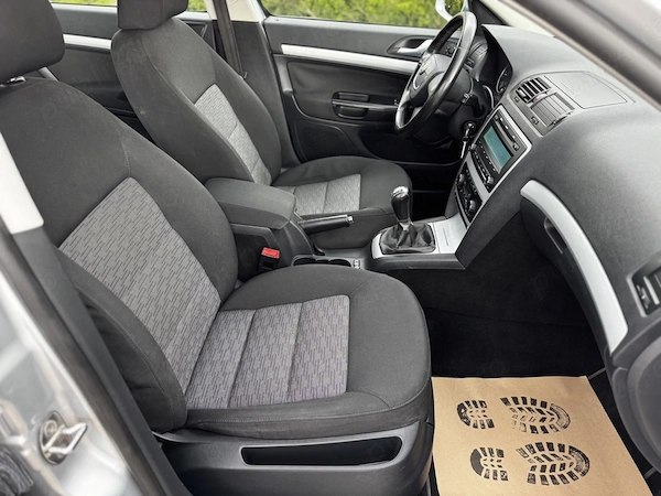 SKODA Octavia 2009 — imagine 10