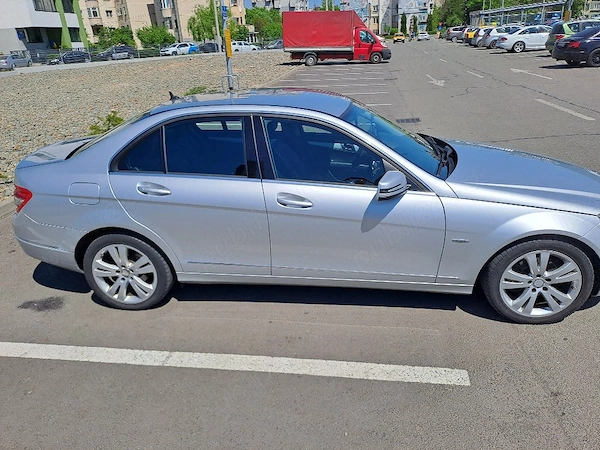 MERCEDES-BENZ C-Class 2009 — imagine 4