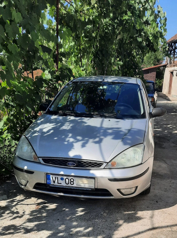 FORD Focus 2002 — imagine 5