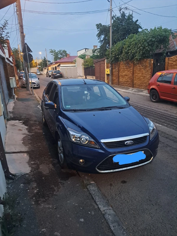 FORD Focus 2009 — imagine 5