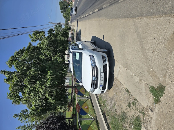 DACIA Logan 2015 — imagine 4